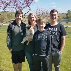 Meet your Posher, Kelly